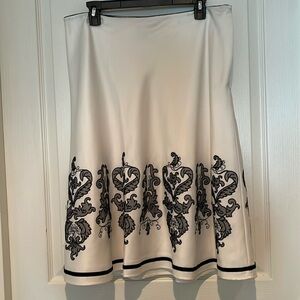 White House Black Market cream and black flair skirt.
